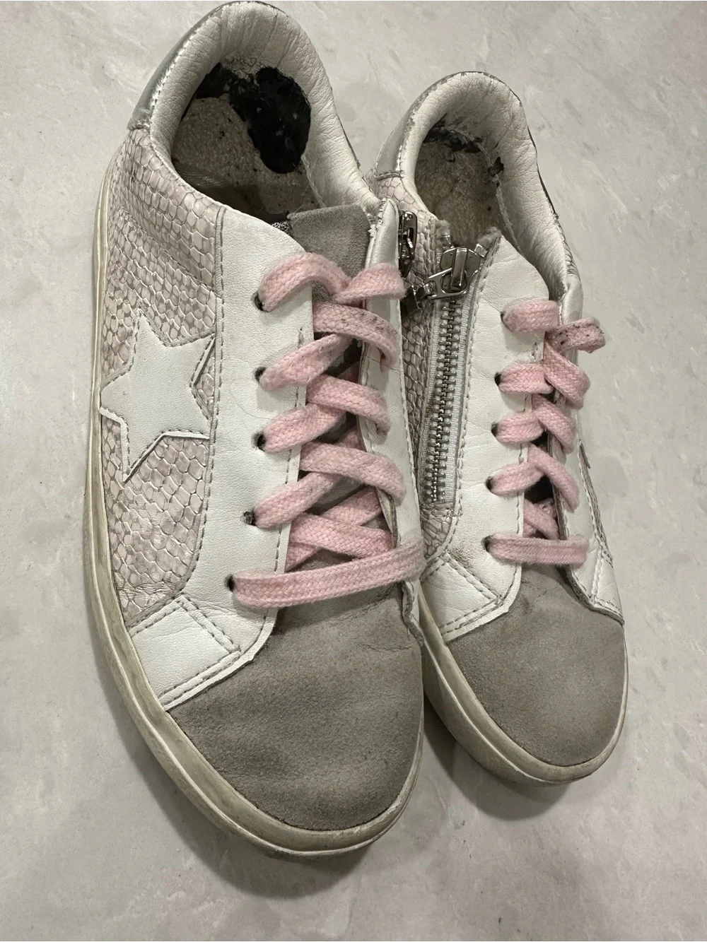 Girls 2 Vintage Havana Pink Metallic Snakeskin Star Sneakers Side Zip